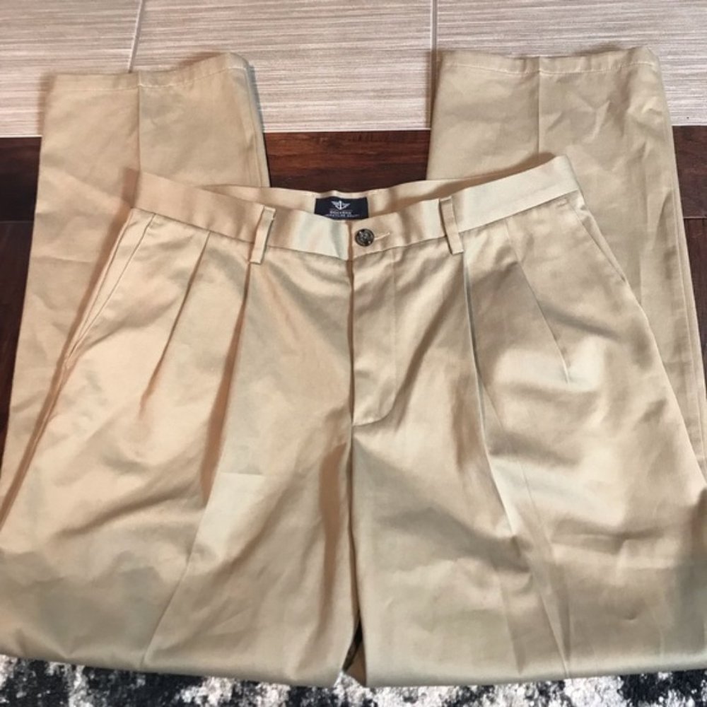 Dockers dress pants size size 34x32